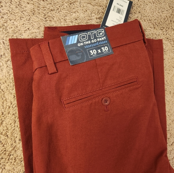 Vineyard Vines Men's On The Go Crimson Performance Pants - Multiple Sizes NEW - Picture 4 of 6